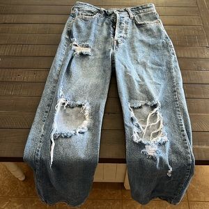 Distressed mom jeans / ankle length